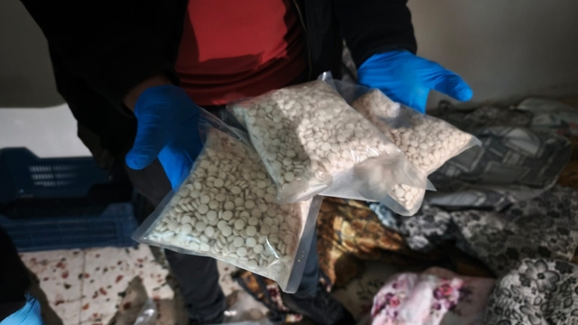 Adana'da torbacı operasyonunda 5 tutuklama