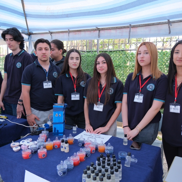 Aydın Özel Yüksek Teknoloji Koleji ezber bozuyor: TÜBİTAK'ta 45 proje ile z...