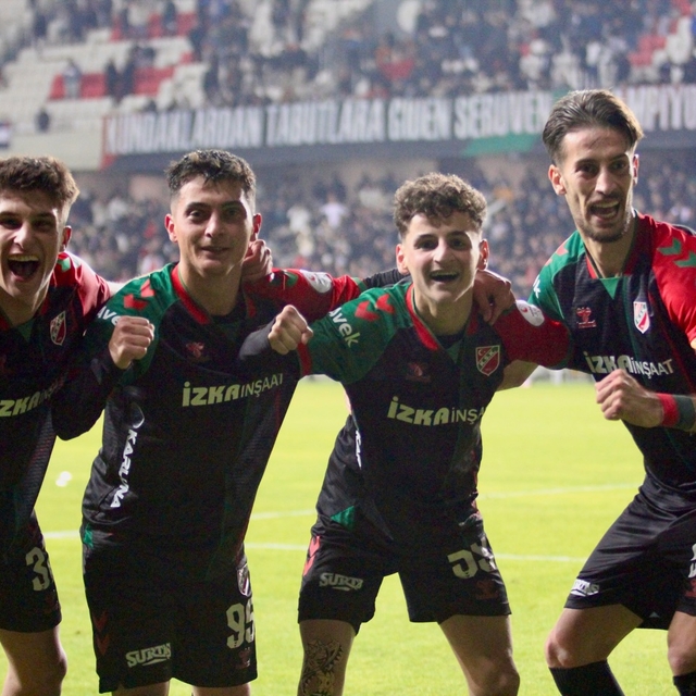 Karşıyaka'dan müthiş final