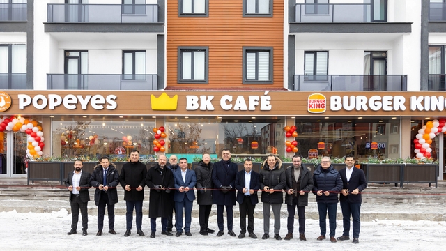 TAB Gıda 2000'inci restoranını Kars'ta açtı