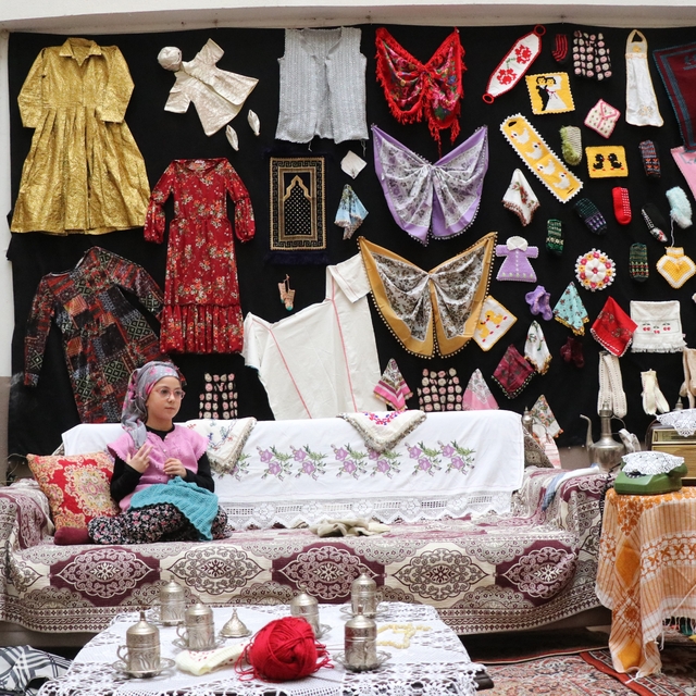 Bu kareler film setinden değil, ilkokuldan
Bolu'da ilkokulun atıl bölümü "Y...