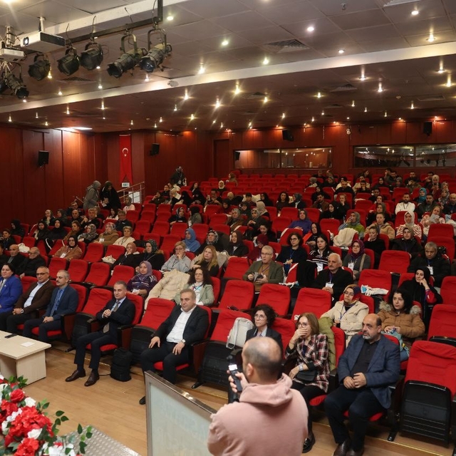 Çayırova'da afete hazırlık eğitimi