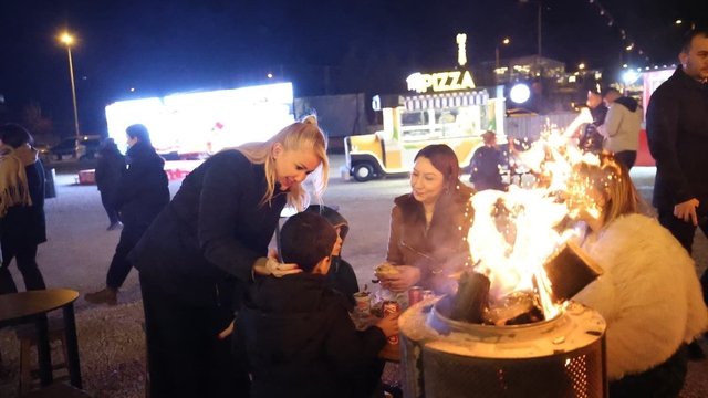 Merkezefendi'nin festivali soğuk kış günlerini ısıtıyor