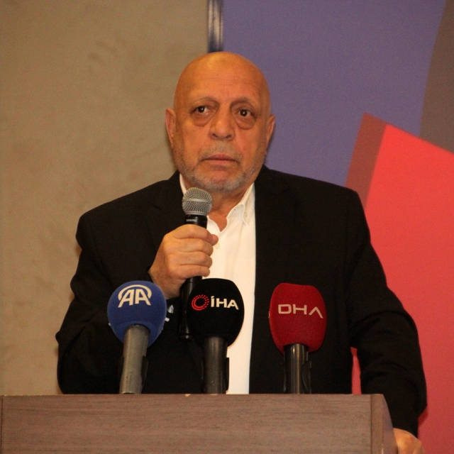 HAK-İŞ Başkanı Arslan: "Asgari ücret tespit komisyonu değişmeli"
"Asgari üc...