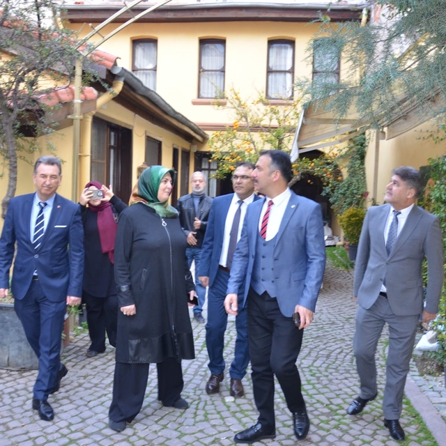 Uğurelli: "Yiğitbaş Gençlik Merkezi örnek bir çalışma yürütüyor"