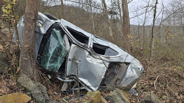 Samsun'da devrilen otomobildeki 1 kişi öldü, 1 kişi yaralandı