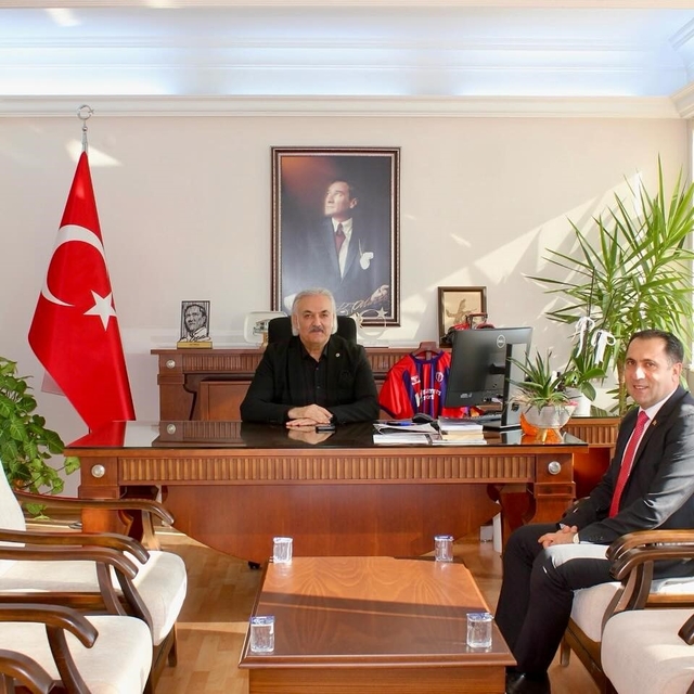 Aydın Aile ve Sosyal Hizmetler İl Müdürü Türkoğlu, Kaymakam Akça ile bir ar...