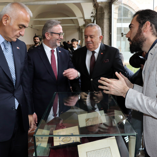 "Amasya'dan İstanbul'a Şeyh Hamdullah Sergisi" açıldı