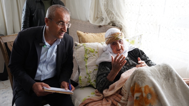 105 yaşında AK Parti'ye üye oldu