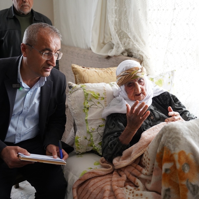 105 yaşında AK Parti'ye üye oldu