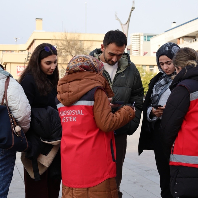 Çocukların dijital hakları için Erzincan'da imza seferberliği