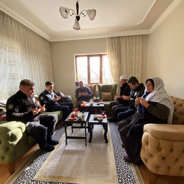 Şehit polis memuru Hakan Can şehadetinin 8. yılında anıldı