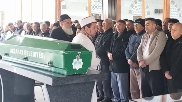 Kazada hayatını kaybeden lise öğrencisi toprağa verildi