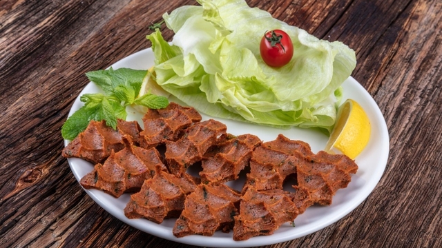 Özhan Market 2026'ya hazır