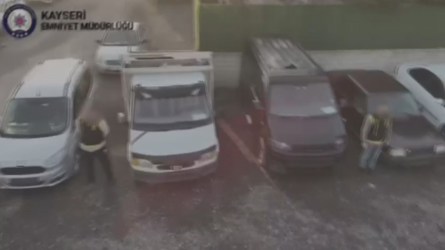 Kayseri'de 21 milyon TL değerinde "change araç" ele geçirildi