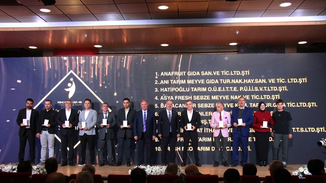 Antalya'da "BAİB İhracatın Yıldızları Ödül Töreni" düzenlendi
