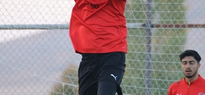 Elazığspor'da kaleci Muammer'e kulüp bulması için izin verildi