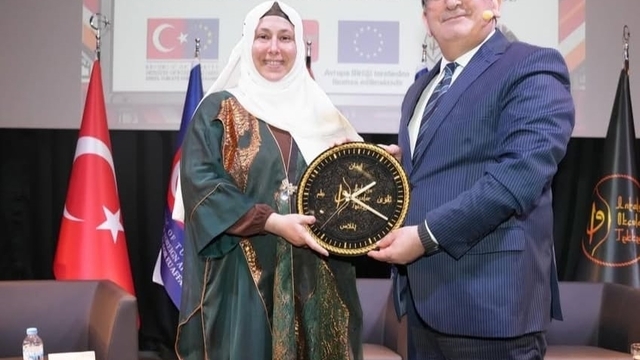 Antalya'da "devlet himayesindeki" gençlere yönelik çalıştay düzenlendi