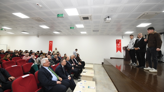 Kastamonu'da "Ailede Üç Değer: Sevgi, Saygı ve Sabır" konferansı düzenlendi