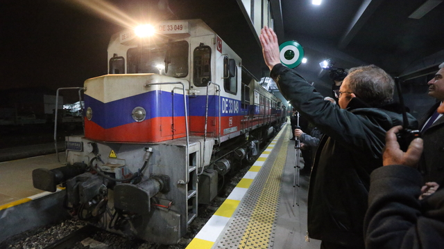 Yeni sezonun ilk seferine çıkan Turistik Doğu Ekspresi son durağı Kars'a ulaştı