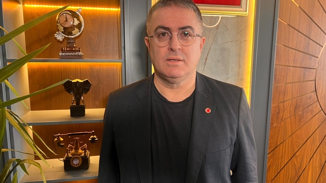 Ezgi Apartmanı davasında bilirkişi raporları tartışması sürüyor
Av. Ersan Şen: "İslahiye'de aynı üniversite 'illiyet bağı yok' dedi"