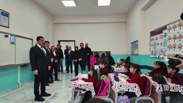 Hatay'da yapımı tamamlanan 220'inci eğitim yuvasının açılışı gerçekleştirildi