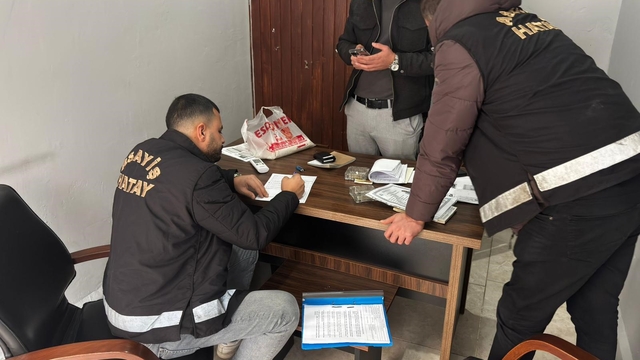 İskenderun'da araç kiralama firmalarına denetim yapıldı