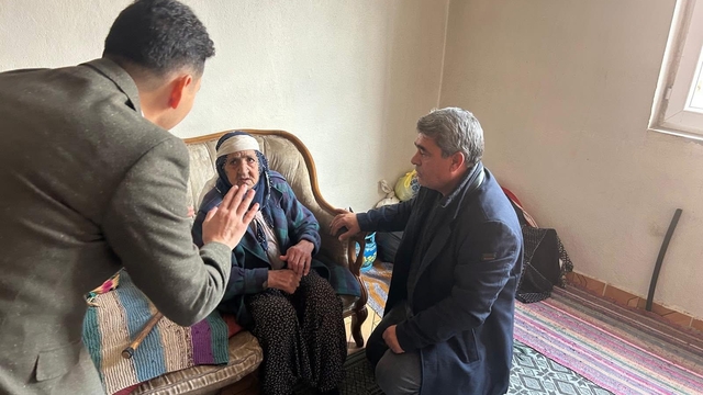 Kaymakam Karataş, köylerde vatandaşların sorunlarını dinledi