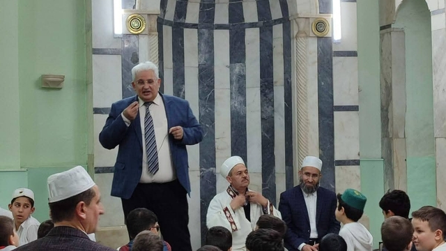 Şuhut'ta 'Camiler Çiçek Açtı'