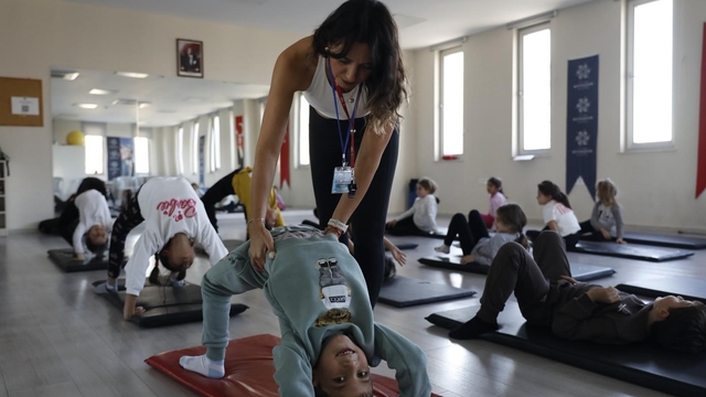 Aydın Büyükşehir Belediyesi'nin jimnastik eğitimleri devam ediyor