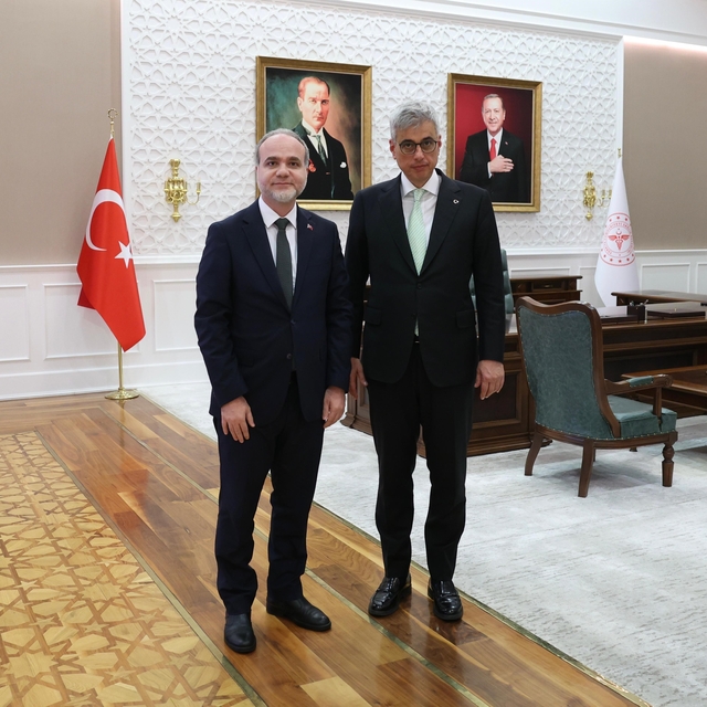 Rektör Uslu'dan Sağlık Bakanı Memişoğlu'na ziyaret