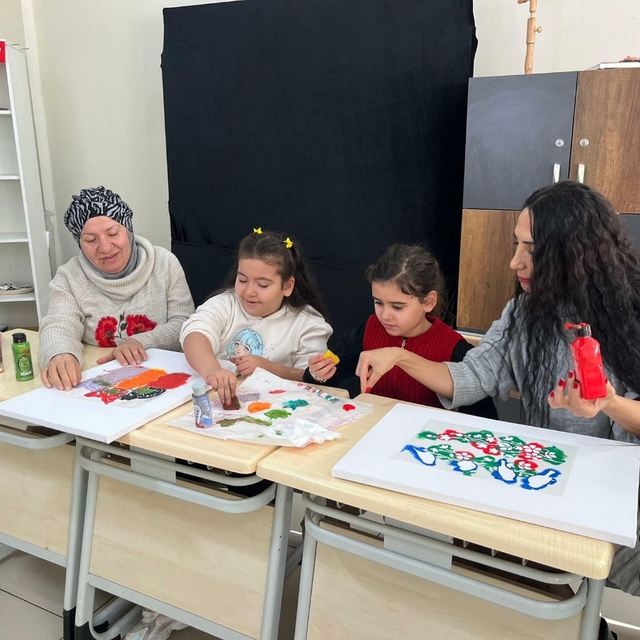 Gamze öğretmen, özel gereksinimli öğrencilerin hayatına dokunuyor