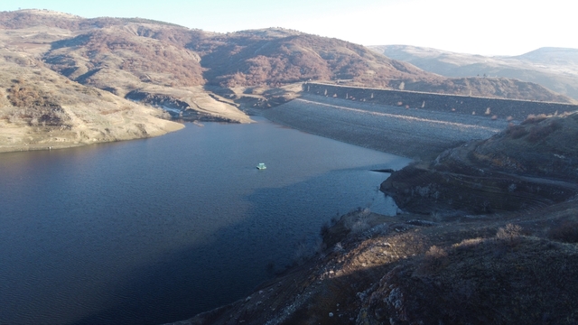 Kenti kuraklık endişesi sardı, barajdaki su seviyesi kuraklığı gözler önüne serdi