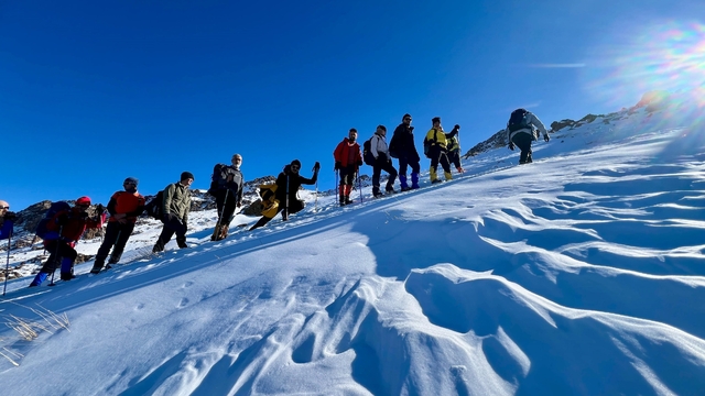 Erek Dağı'na zirve tırmanışı