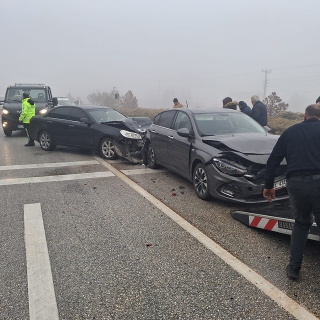 Kulu'da yoğun sis ulaşımı olumsuz etkiledi
