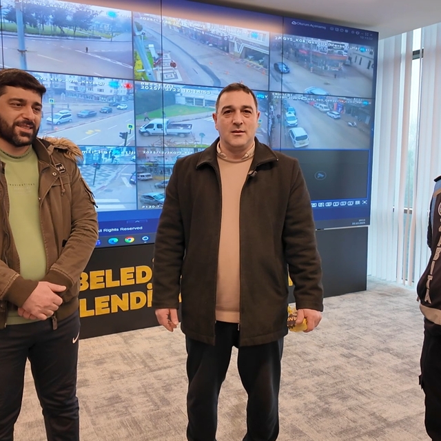 İçinde 40 bin lira olan çanta, belediye kameralarından tespit edilen sahibi...