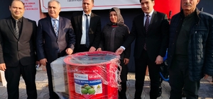 Keban'da çiftçilere makine dağıtıldı