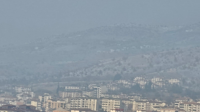 Elazığ'ın yüksek kesimlerinde sis etkili oluyor