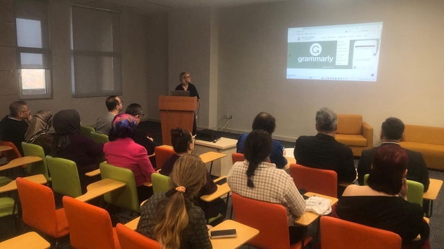 OMÜ'de hizmet içi eğitim programı düzenlendi