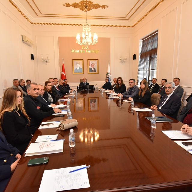 Manisa'da aile yapısının güçlendirilmesi için toplantı yapıldı