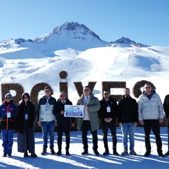 Türk Kayak Merkezleri Birliği'nin toplantısı Erciyes'te yapıldı