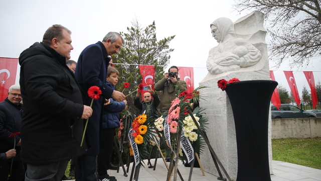 Bulgaristan Türklerinin direnişinin sembolü "Türkan bebek" ölümünün 41. yılında Edirne'de anıldı