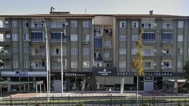 Malatya'da depremde 32 kişinin öldüğü Kasapoğlu Apartmanı'nın davasında 5 sanığa ceza