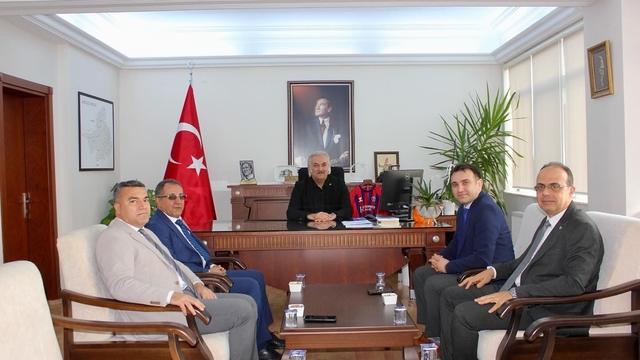 İl Milli Eğitim Müdürü Yiğit, Söke Kaymakamı Akça ile bir araya geldi