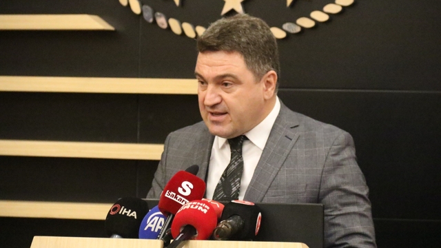 Eskişehir cezaevlerinde 5 bin 742 hükümlü ve tutuklu bulunuyor
Adli Kolluk Değerlendirme Toplantısı gerçekleştirildi
Eskişehir Cumhuriyet Başsavcısı Üzeyir Karakülah:
"Güçlü bir adli kolluk yapısı, güçlü bir hukuk devleti anlayışının en önemli teminatlarındandır"