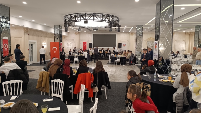 Kırşehir'de acil sağlık çalışanlarına moral ve motivasyon gecesi