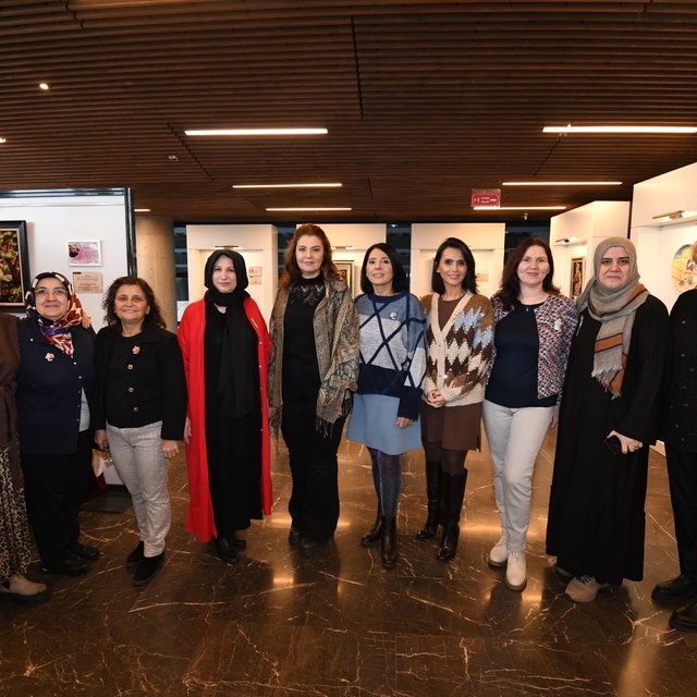 Osmangazi'de Cengiz Aytmatov'un "Elveda Gülsarı" eseri kolektif okumayla el...