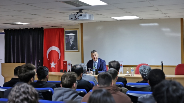 MTSO Başkanı Çakır'dan gençlere hayat dersi: "Kendi gücünüze inanın"