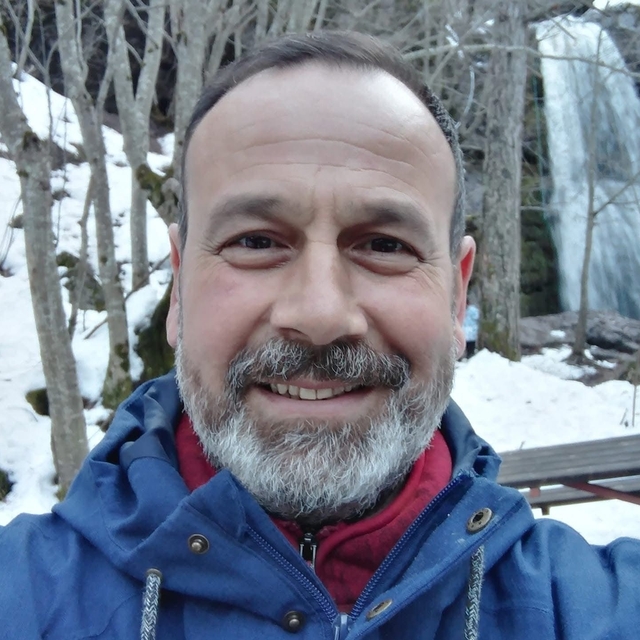 Zıpkınla balık avlamak için dalış yapan emekli askeri savcı hayatını kaybet...