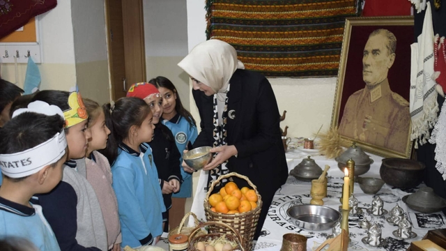 Ağlı Kaymakamı Çelebi'den öğrencileri ziyaret